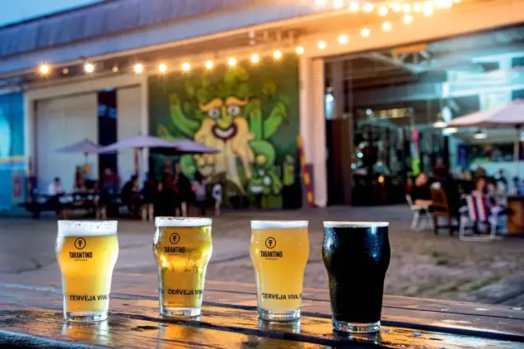 Veja-Comer-e-Beber-Bares-CERVEJARIA-TARANTINO-006.jpg